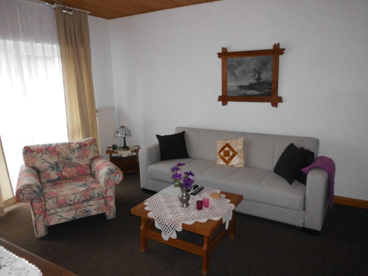 Gaestehaus Plum Рётген Экстерьер фото